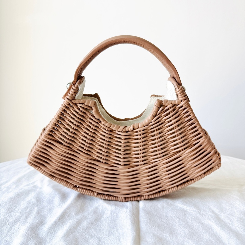 WICKER WINGS Rattan Mini Fan Bag in Cream